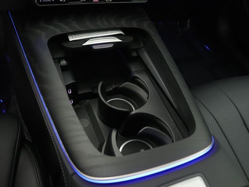 New 2026 Mercedes-Benz E 450 4MATIC Sedan image 6