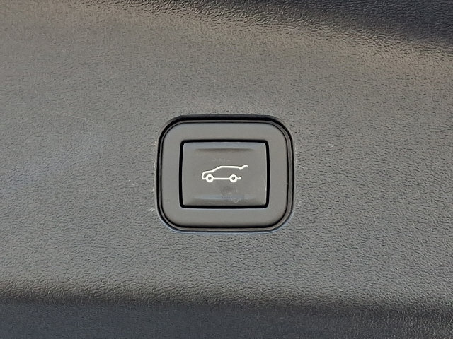 Certified 2026 Cadillac Vistiq Luxury AWD/4WD image 28