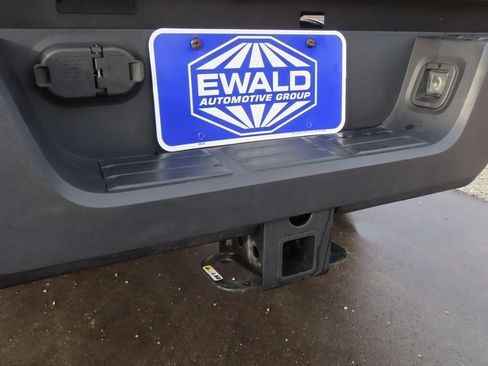 Used 2024 Toyota Tacoma SR5 image 12