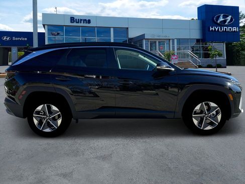 New 2025 Hyundai Tucson SEL image 9