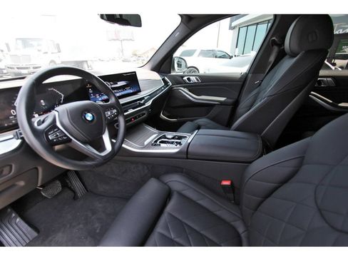Used 2025 BMW X5 sDrive40i w/ Parking Assistance Package RWD image 34