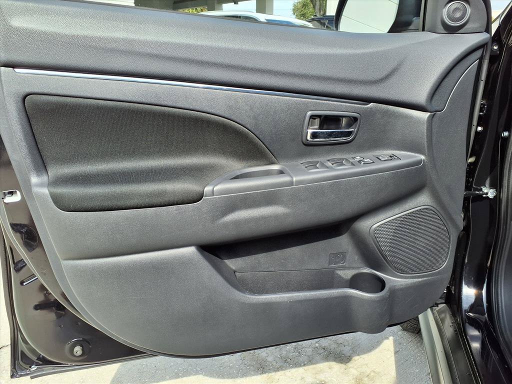 Used 2026 Mitsubishi Outlander Sport ES AWD/4WD image 16