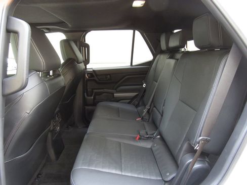 Used 2025 Toyota 4Runner TRD Off-Road Premium w/ Tow Technology Package AWD/4WD image 15