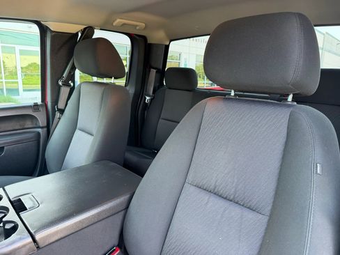 Used 2013 Chevrolet Silverado 1500 LT AWD/4WD image 16