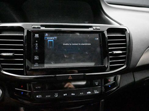 Used 2016 Honda Accord EX-L image 16
