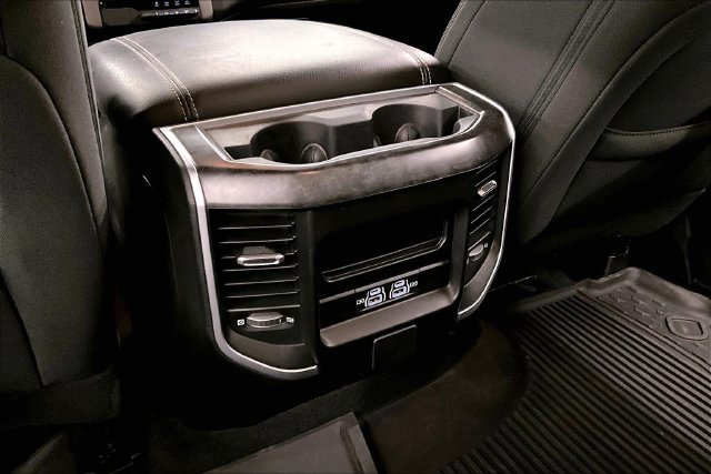 Used 2022 RAM 1500 Big Horn AWD/4WD image 32