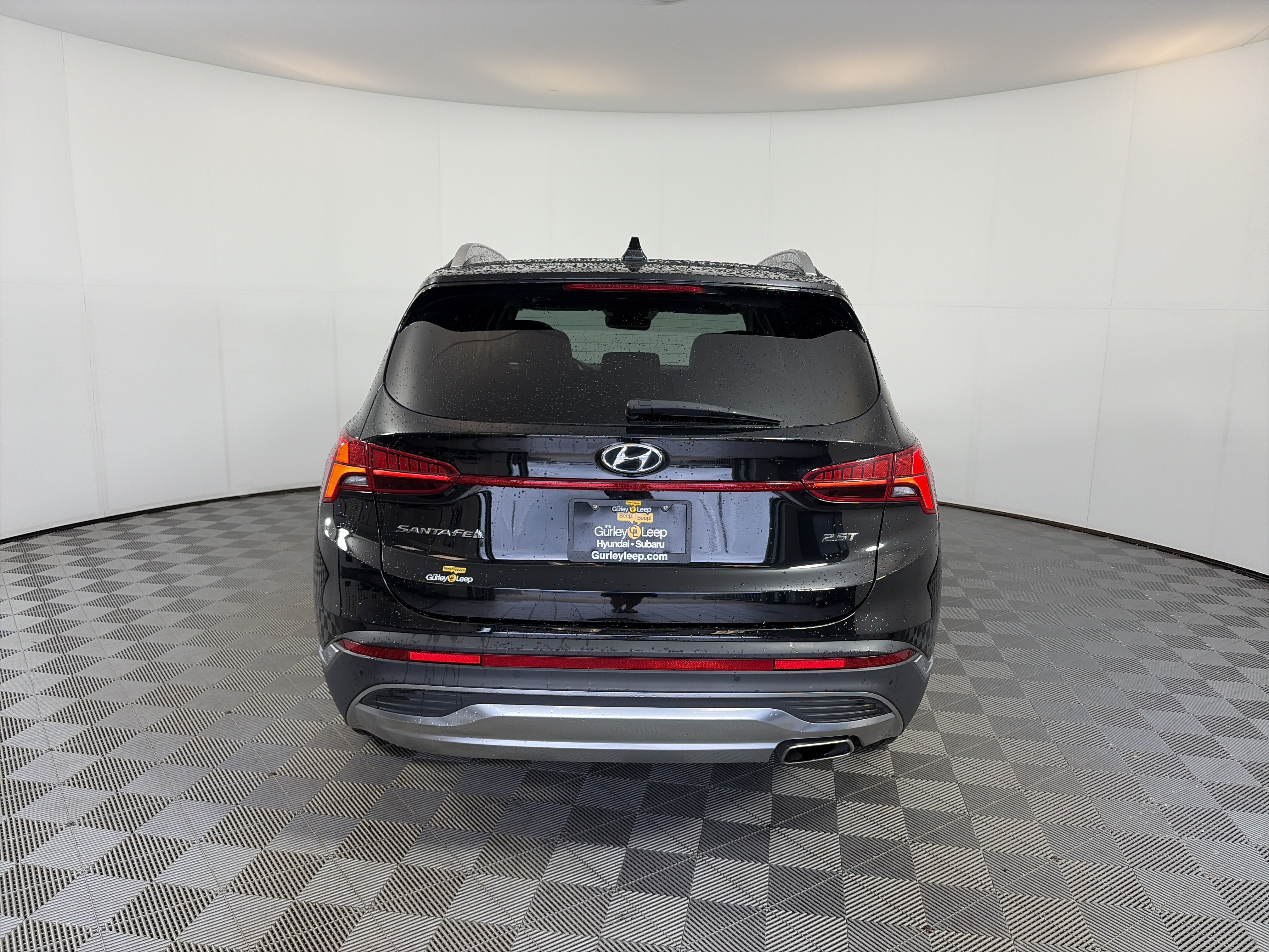 Certified 2023 Hyundai Santa Fe Limited FWD image 9