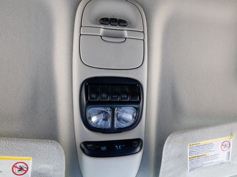 Used 2004 Oldsmobile Silhouette GL image 32