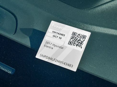 Used 2017 Hyundai Elantra SE image 27