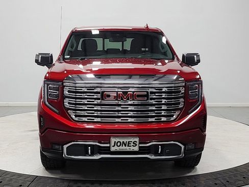 Used 2023 GMC Sierra 1500 Denali AWD/4WD image 2