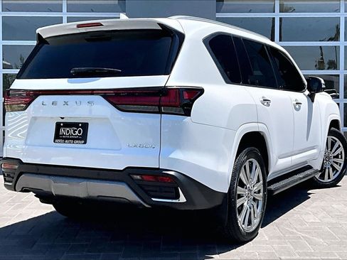 Used 2022 Lexus LX 600 4WD w/ Accessory Package (Z1) image 13
