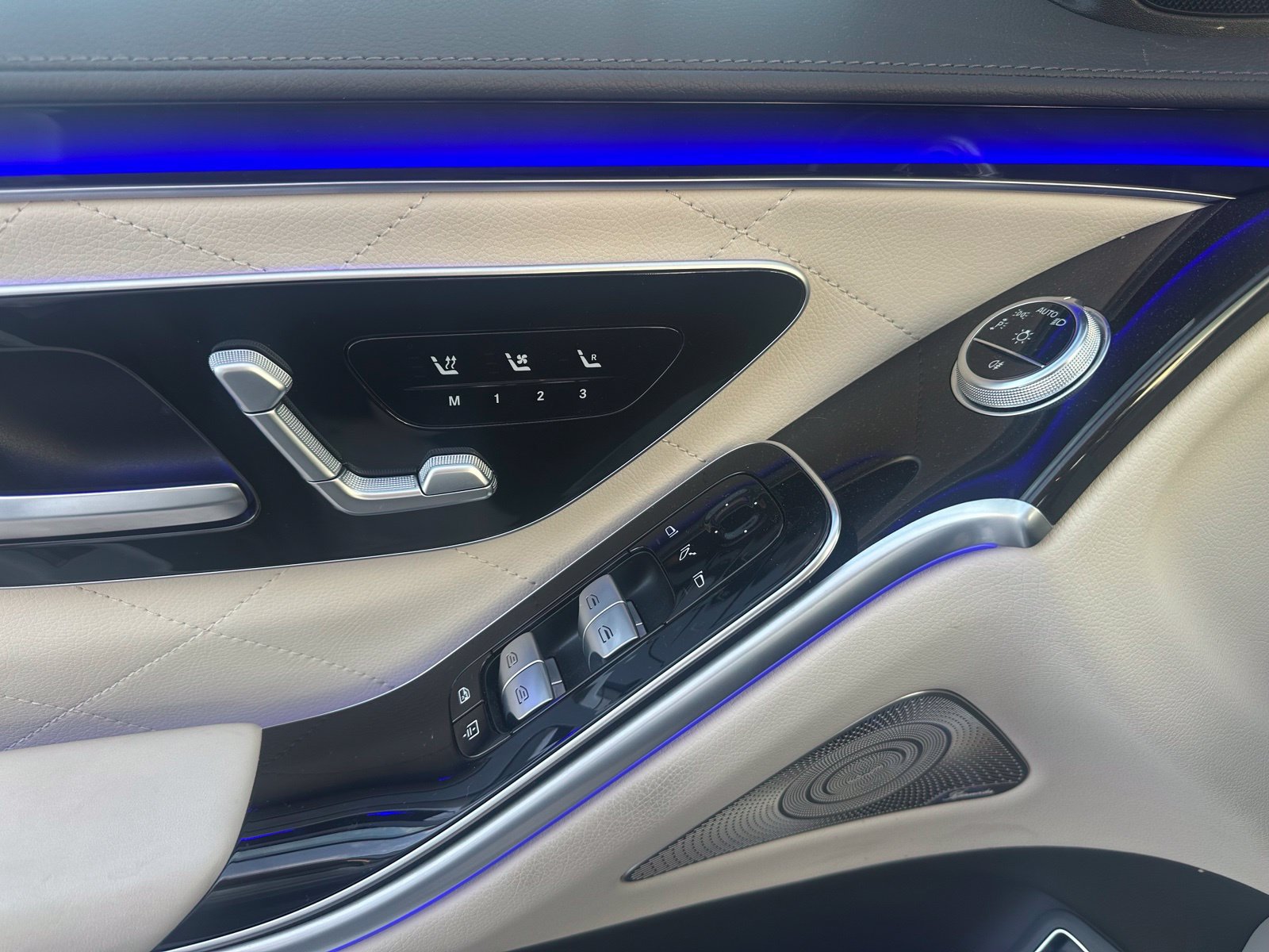 Used 2024 Mercedes-Benz S 580 4MATIC Sedan image 5