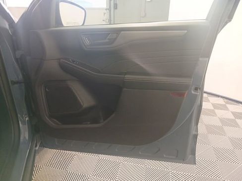 Used 2025 Ford Escape Active image 23