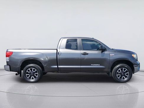 Used 2013 Toyota Tundra 2WD Double Cab w/ SR5 Pkg image 5