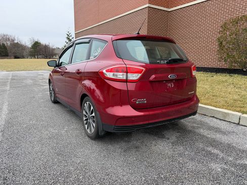 Used 2017 Ford C-MAX Energi Titanium w/ Equipment Group 501A image 8