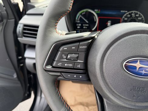 New 2026 Subaru Crosstrek 2.5i Limited AWD/4WD image 16