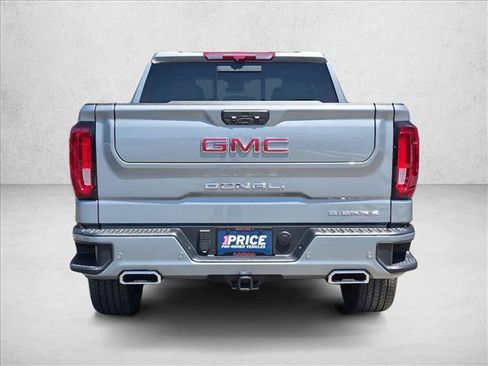Used 2025 GMC Sierra 1500 Denali w/ Denali Reserve Package AWD/4WD image 6
