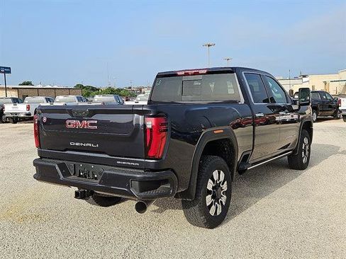 New 2025 GMC Sierra 2500 Denali w/ Denali Reserve Package image 21