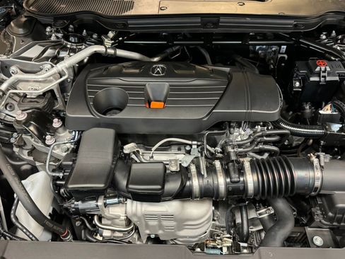 New 2025 Acura TLX Technology Package image 13