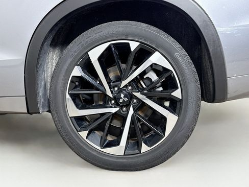 Used 2022 Mitsubishi Outlander SEL image 38