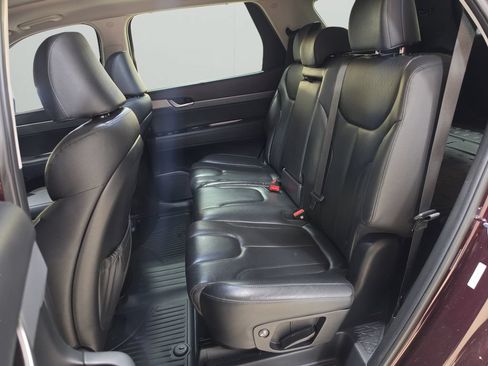 Used 2022 Hyundai Palisade SEL w/ 8P Bench Seat Package AWD/4WD image 14