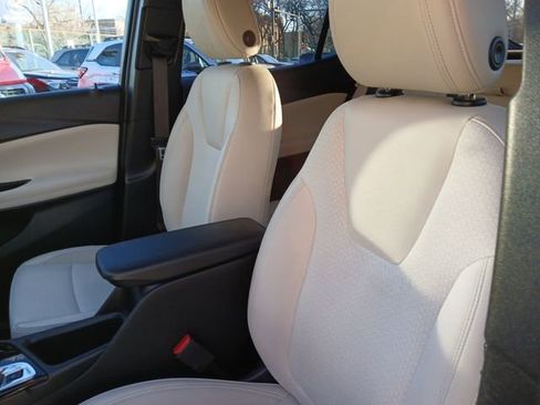Used 2020 Buick Encore GX Select w/ Sport Touring Package image 21