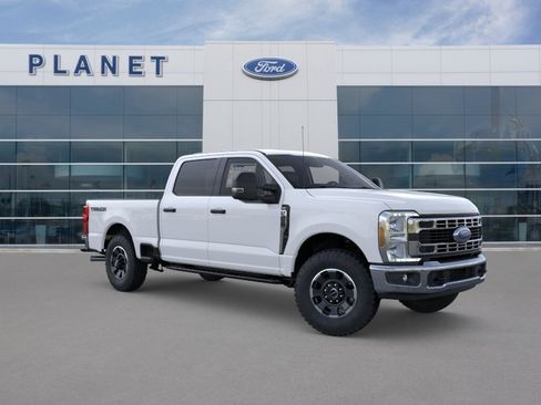 New 2026 Ford F250 XLT w/ Tremor Off-Road Package AWD/4WD image 9