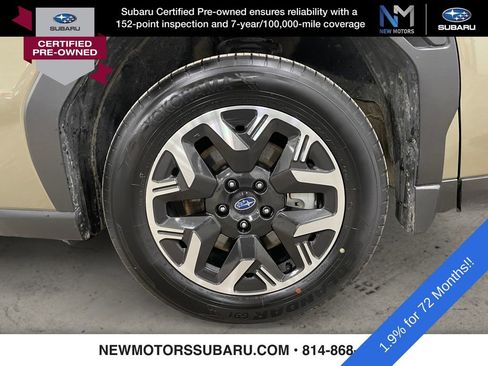 Used 2025 Subaru Forester Premium image 14