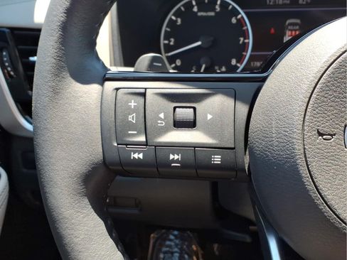 Certified 2023 Nissan Rogue SL AWD/4WD image 17