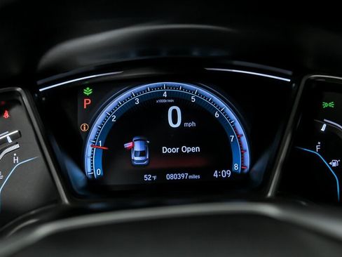 Used 2018 Honda Civic EX image 23