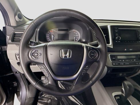 Used 2019 Honda Ridgeline RTL image 13