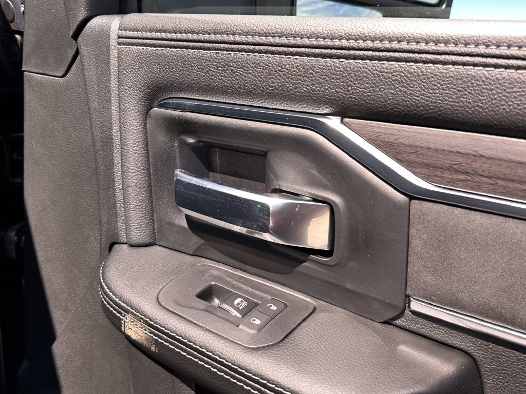 New 2026 RAM 2500 Laramie AWD/4WD image 45