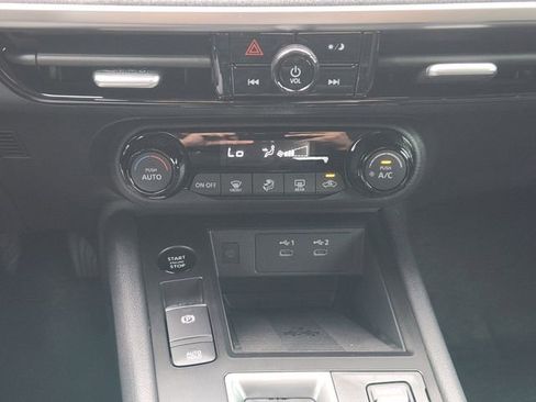 New 2026 Nissan Kicks SV image 22