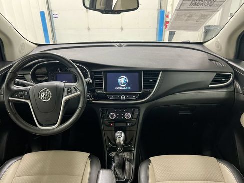 Used 2020 Buick Encore Preferred FWD image 10