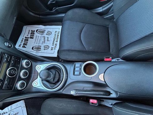 Used 2010 Nissan 370Z Touring w/ Sport Pkg image 24