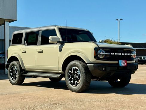 New 2025 Ford Bronco Outer Banks image 27