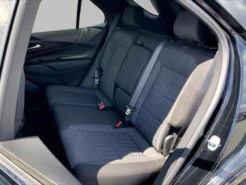 Used 2023 Chevrolet Equinox LT FWD image 19