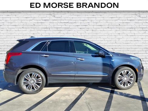 Used 2018 Cadillac XT5 Premium Luxury w/ Driver Assist Package image 6