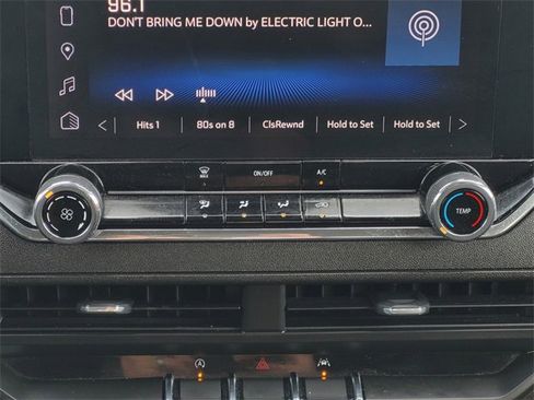 Used 2023 Chevrolet Colorado W/T image 22