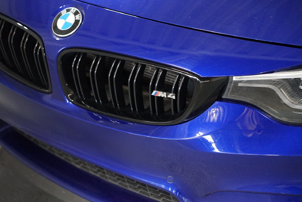 Used 2020 BMW M4 CS w/ Executive Package RWD image 5