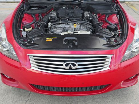 Used 2011 INFINITI G37 Journey w/ Premium Pkg image 7