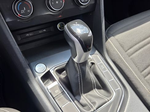 Certified 2023 Volkswagen Tiguan S FWD image 17