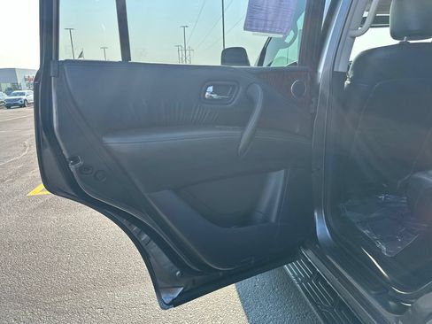 Used 2019 Nissan Armada SL w/ Premium Package AWD/4WD image 31