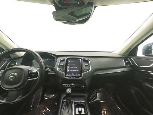 Used 2020 Volvo XC90 T6 Momentum w/ Protection Package image 26
