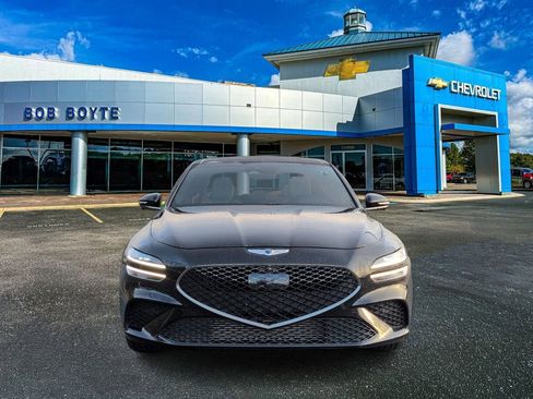 Used 2022 Genesis G70 3.3T image 9