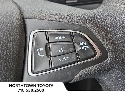 Used 2021 Ford EcoSport SE image 16