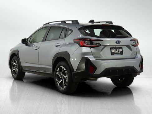 Used 2024 Subaru Crosstrek 2.0i Premium image 3