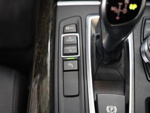 Used 2018 BMW X5 sDrive35i RWD image 21