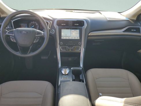 Used 2019 Ford Fusion S FWD image 11