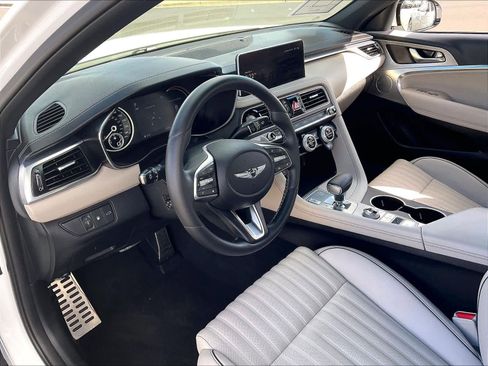 Used 2023 Genesis G70 2.0T w/ Sport Prestige Package image 16